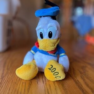 VINTAGE 45th Disneyland Anniversary - 2000 Donald Duck Beanie Plush